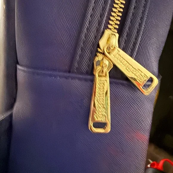 New Aladdin Loungeflybag Bags